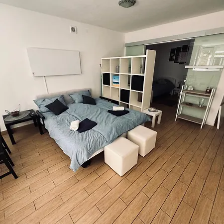 Apartment Niti *